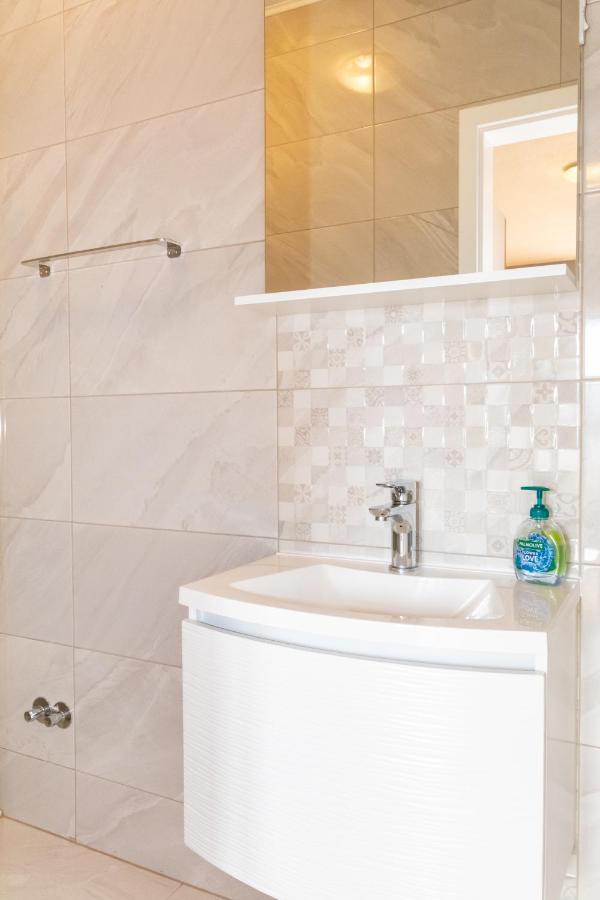 Cozy Studio Vanja Водице Екстер'єр фото